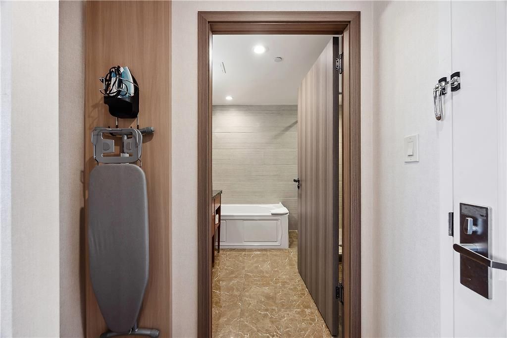Hotel Ramada By Wyndham Flushing Queens New York