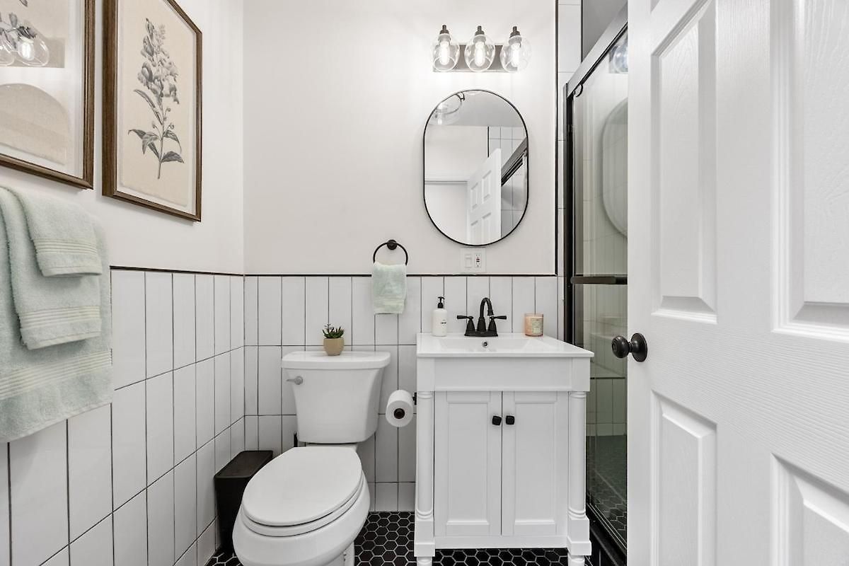 3br Brownstone Near Subway & Columbia Uni