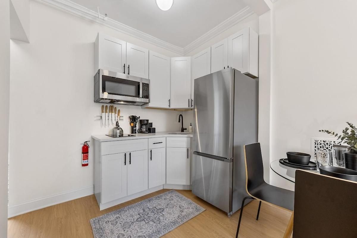 3br Brownstone Near Subway & Columbia Uni Apartment *