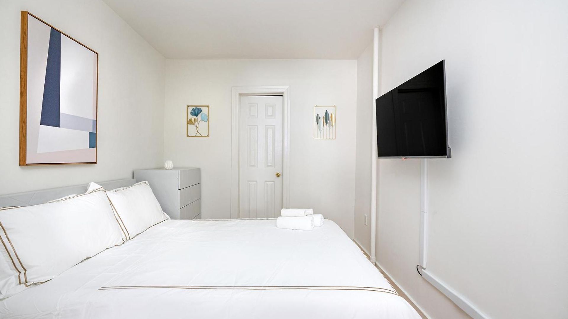 Prime Upper West Side Location 1 Bedroom Apartment