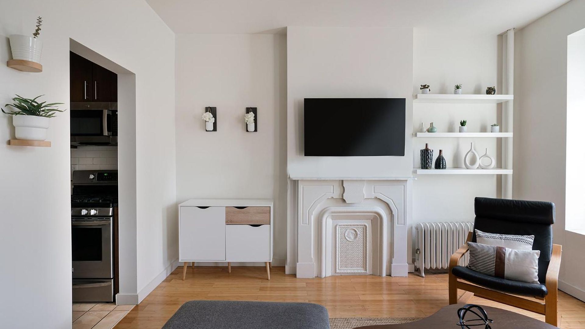 Beautiful 3 Bedroom Unit In Prime Location Apartment New York