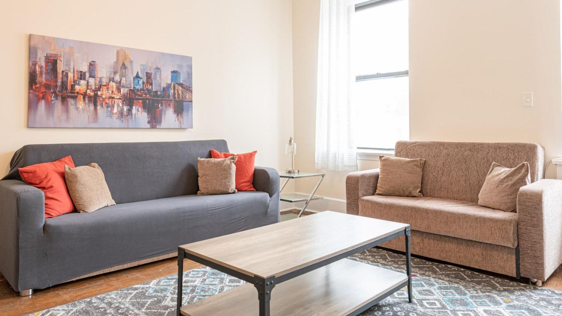 5 Bedroom 2 Bath Full Floor Midtown New York