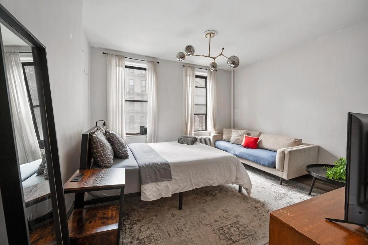 Cozy 2br In Nyc! Lenox Hill!, June To Aug 90 Days Required Apartment *