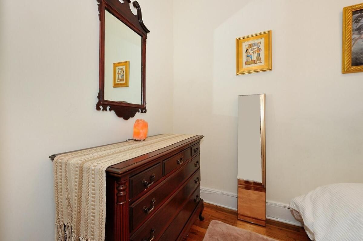 Apartment Prime Location Murray Hill! Grand Station!, June To Aug 90 Days Required