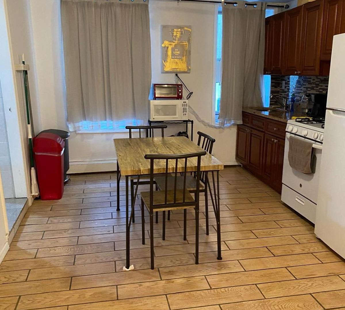 Prime Murray Hill 2 Bedroom Gem
