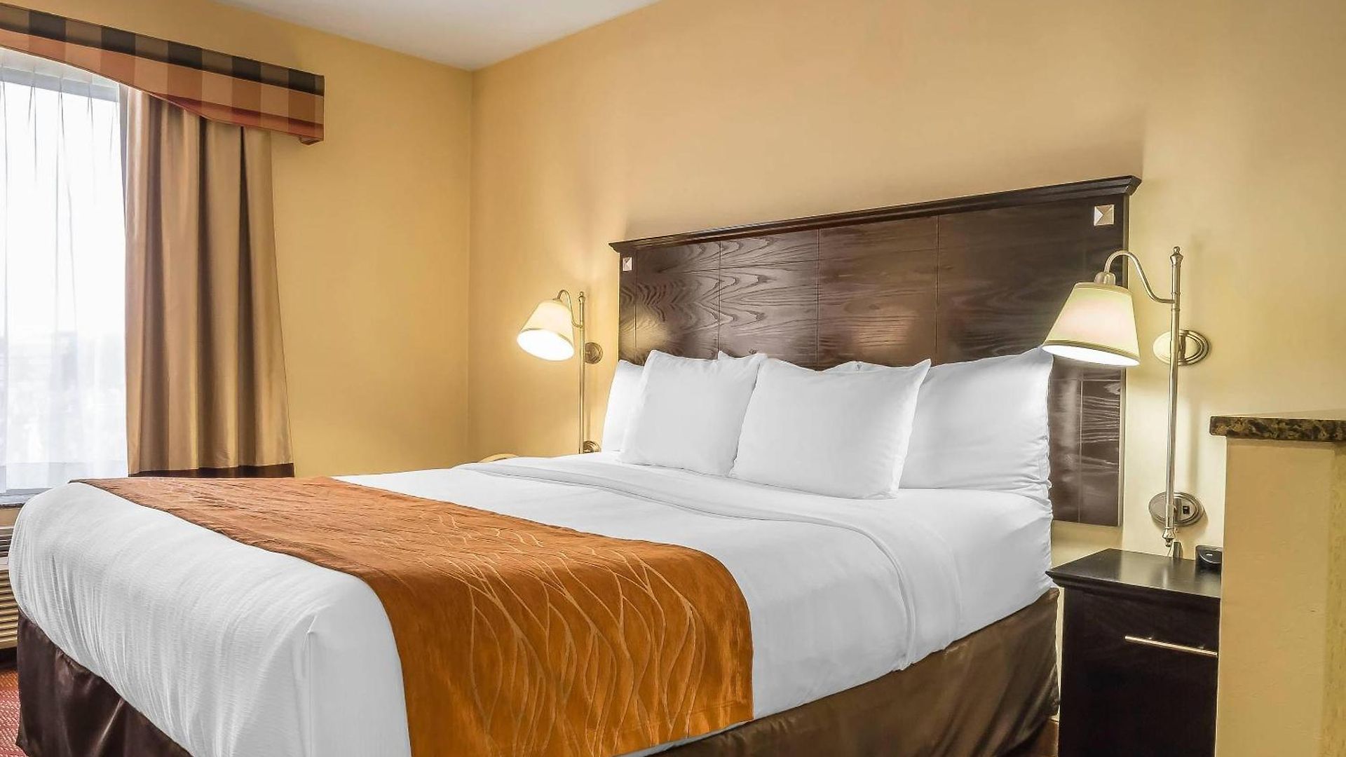 Comfort & Laguardia Airport 4* New York