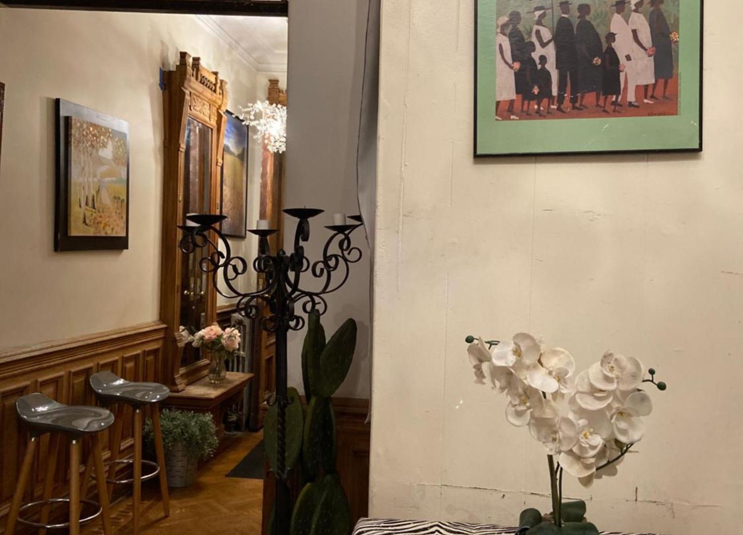Harlem Brownstone Apartment New York