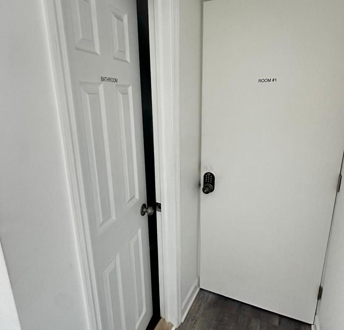 Homestay Modern & Cozy In Queens Near Train Station And Buses New York