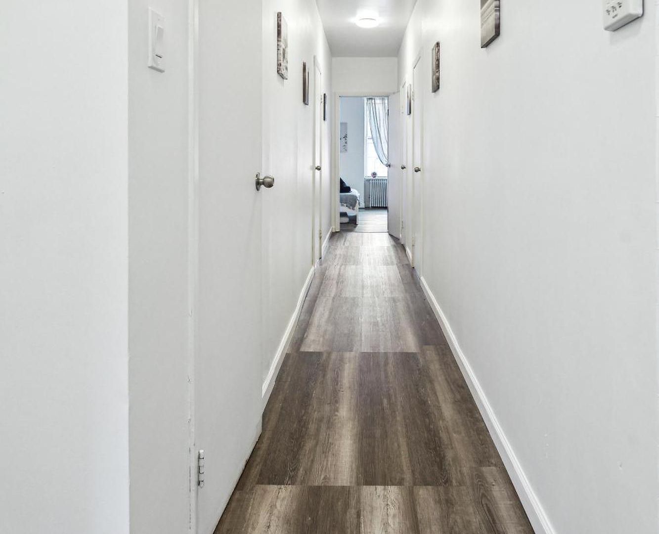 Apartment 3 Bedroom Family In Hells Kitchen *