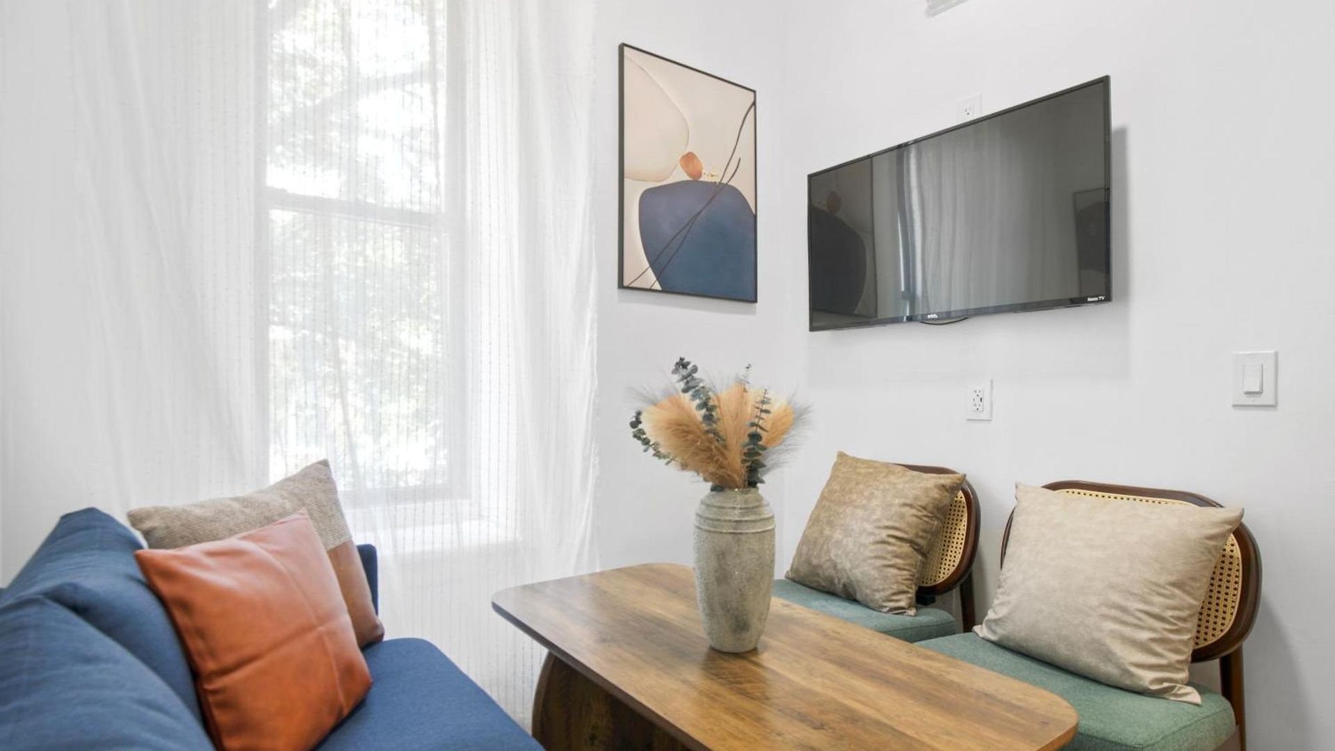 Upscale 2br * New York