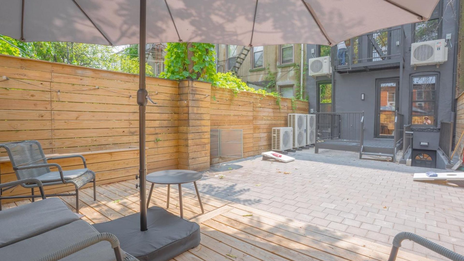 Modern 2br Basement Brooklyn And Backyard Apartment *
