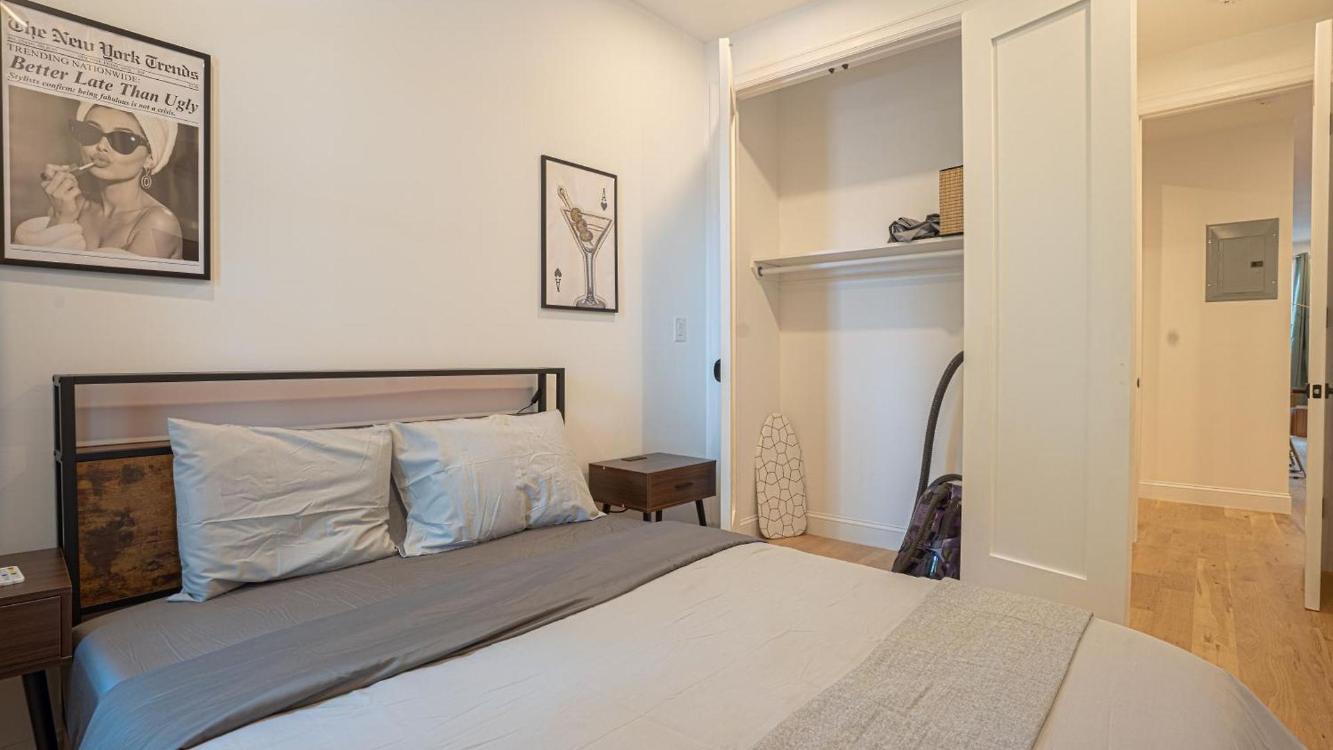 Modern 2br Basement Brooklyn And Backyard New York