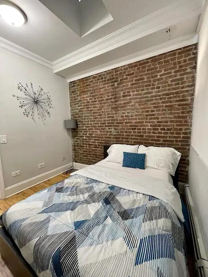 Great Location! Spacious 3br Loft In Midtown West!, June To Aug 90 Days Required Apartment