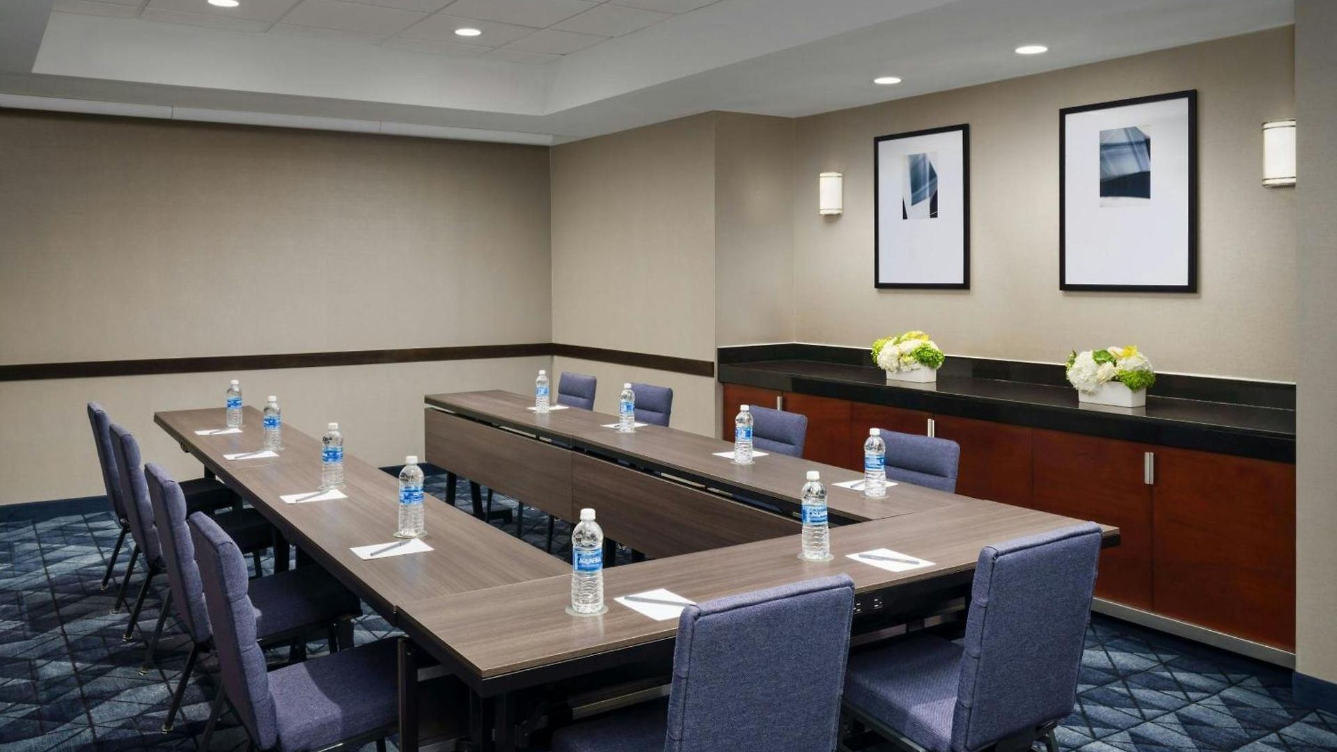 Hotel Courtyard By Marriott Manhattan Upper East Side 3*