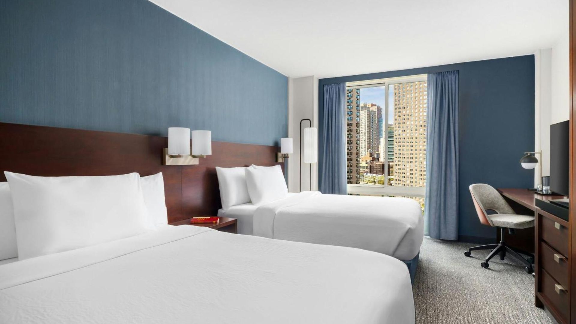 Hotel Courtyard By Marriott Manhattan Upper East Side 3*