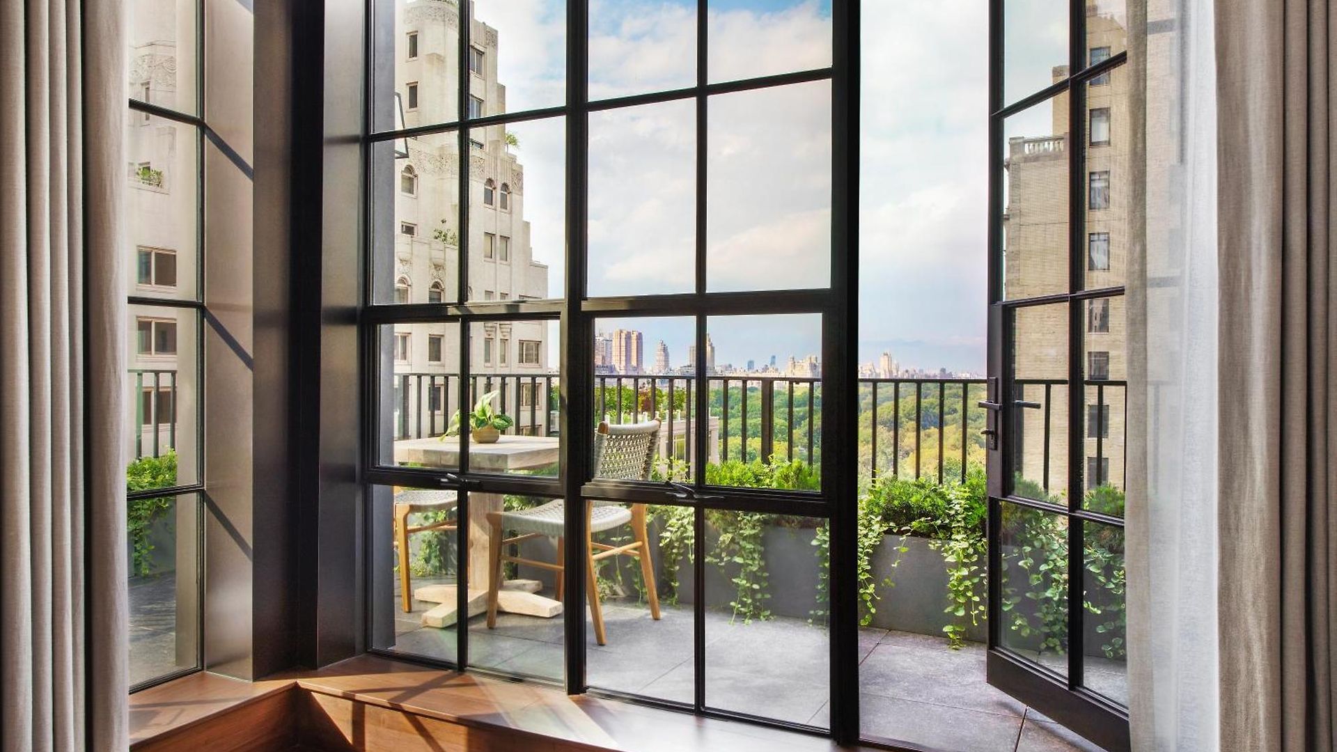 1 Park Hotel 5*