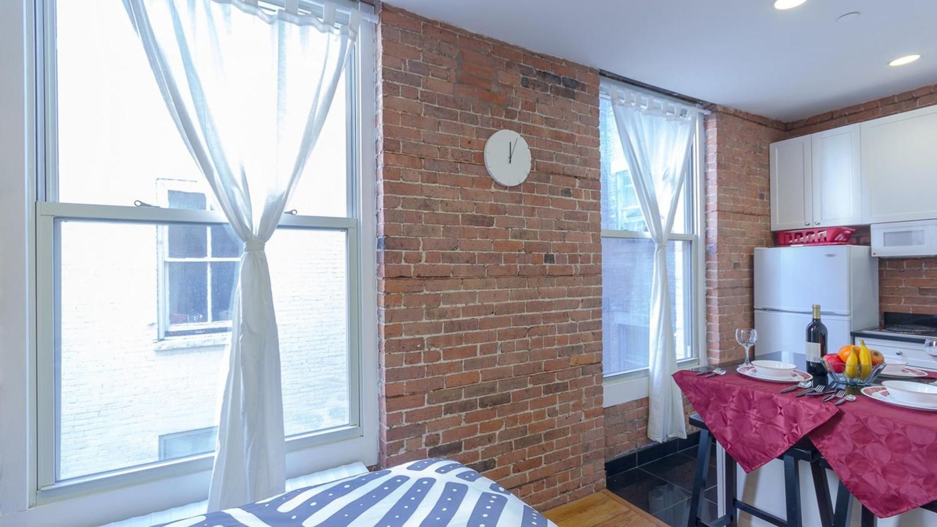 - Cozy Apartment *
