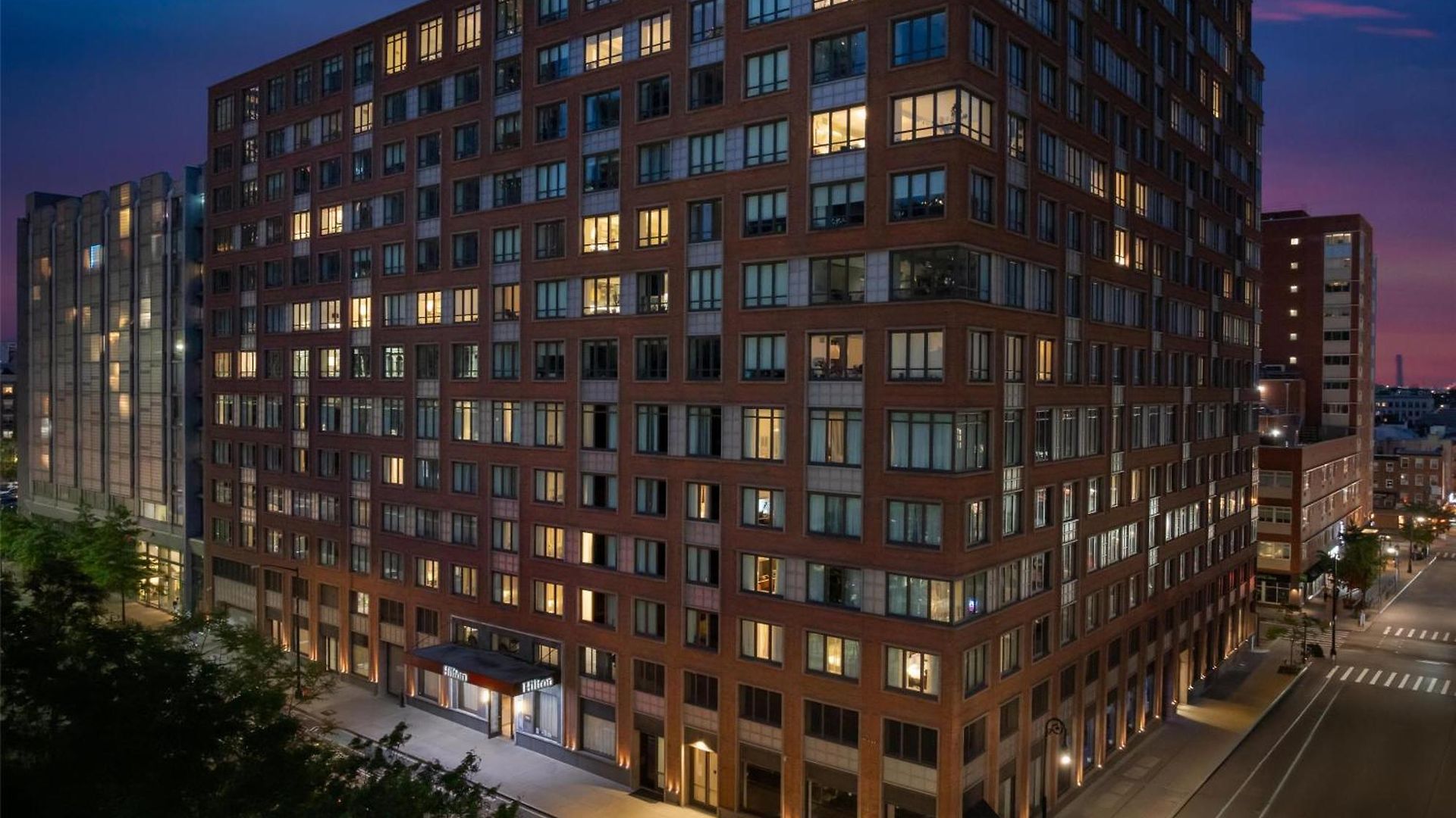 Hilton Brooklyn - Newly Renovated 4* New York