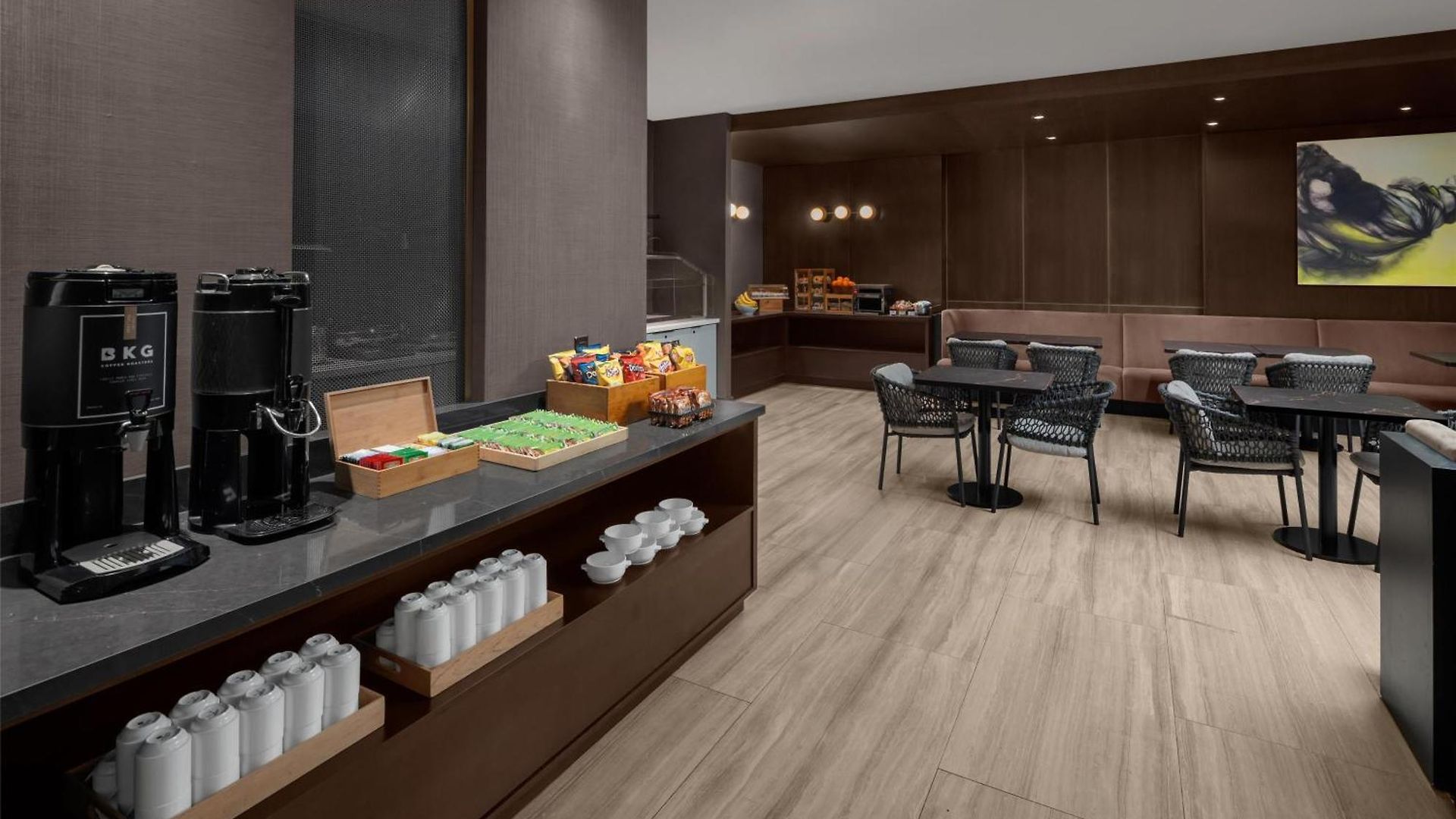 Hilton Brooklyn - Newly Renovated Hotel New York