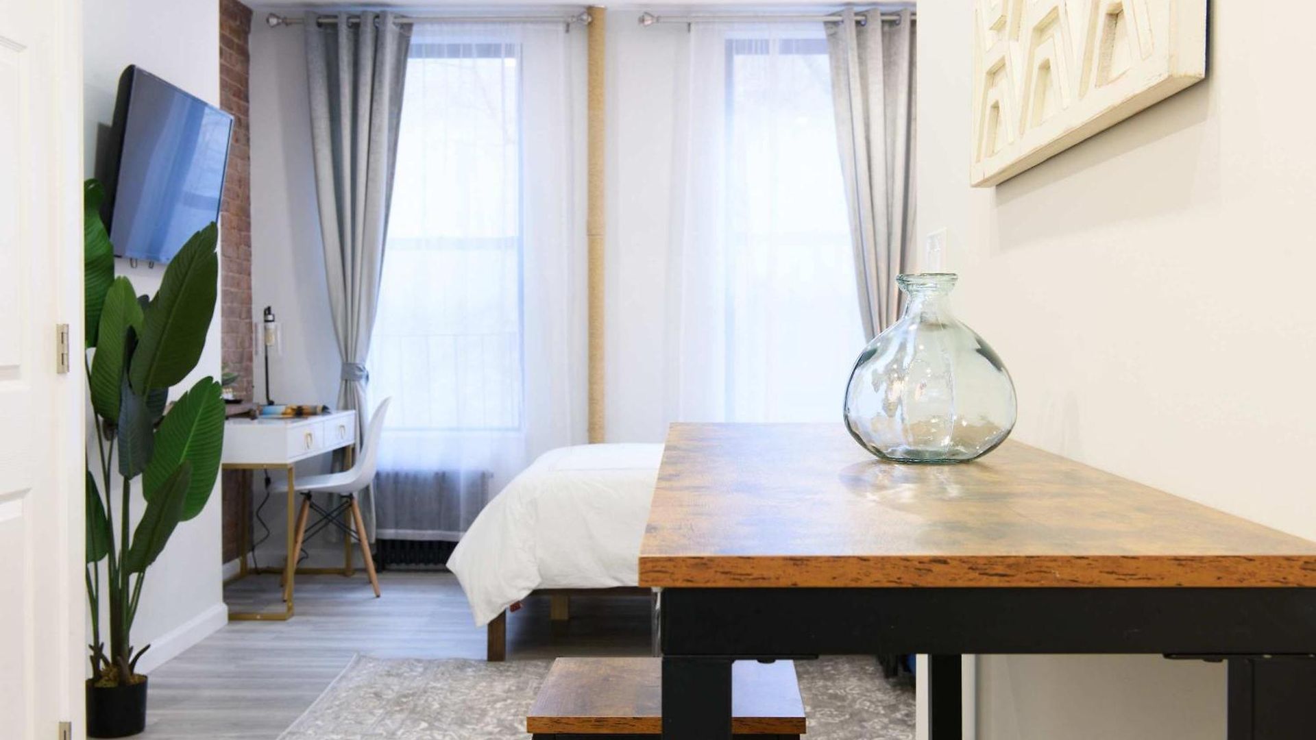 240-9 Luxury Prime Location W&d Apartment