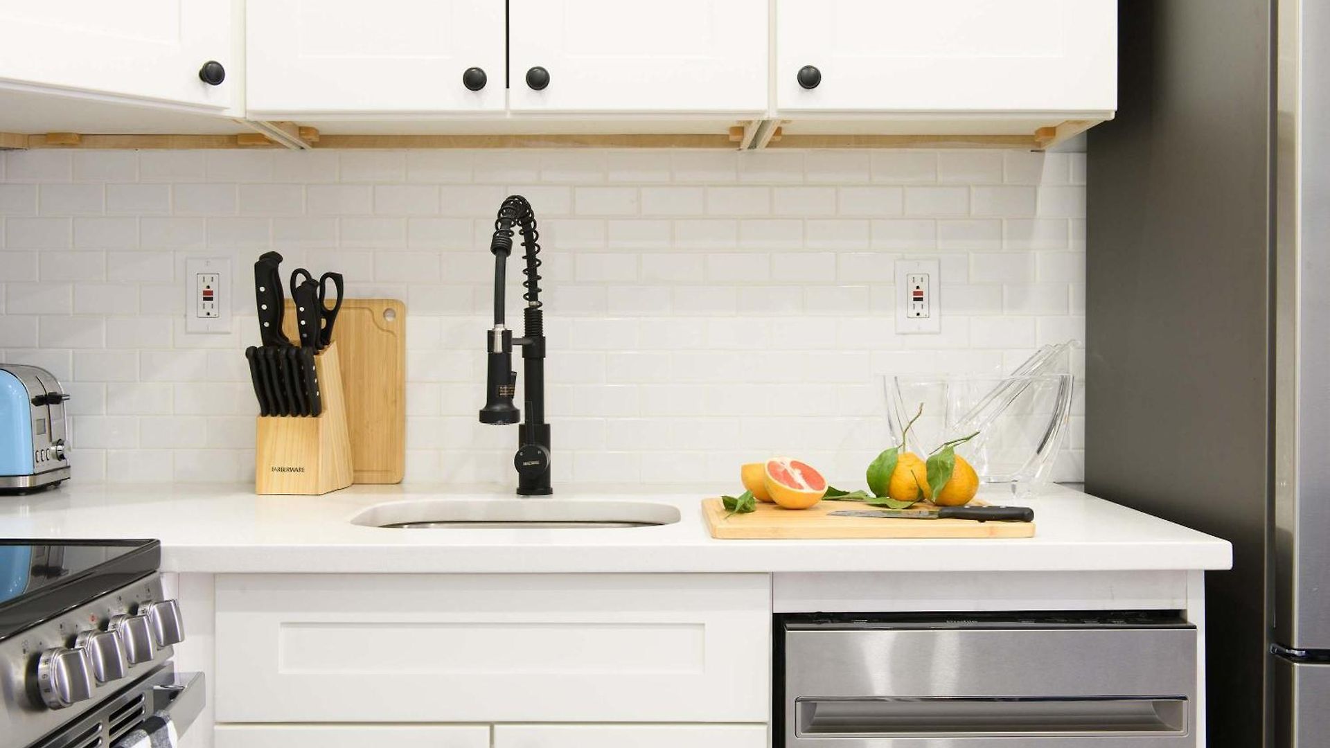 240-5 New Prime Location W&d In Unit Apartment *
