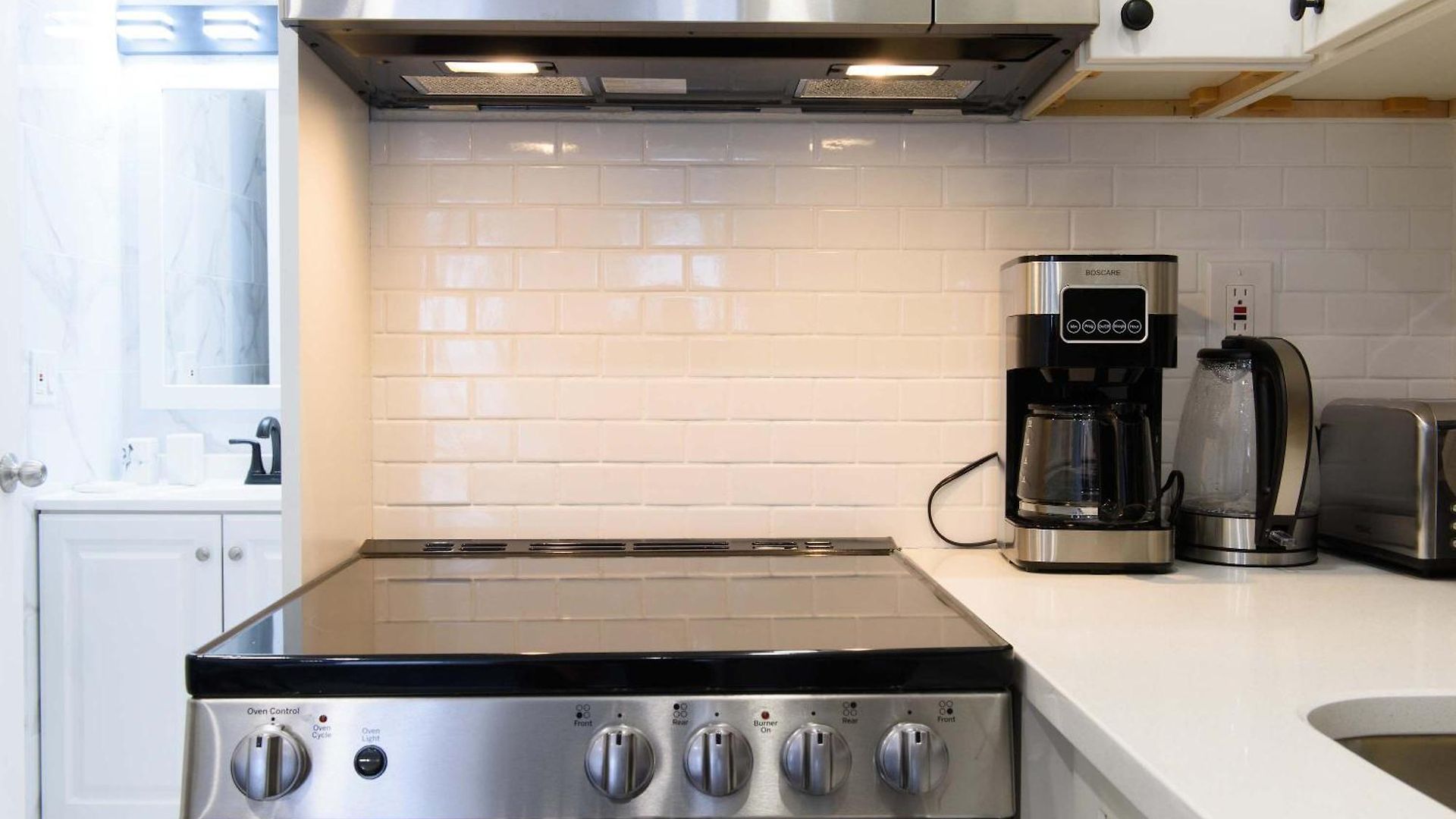 Apartment 240-15 Luxury Prime Location W&d *