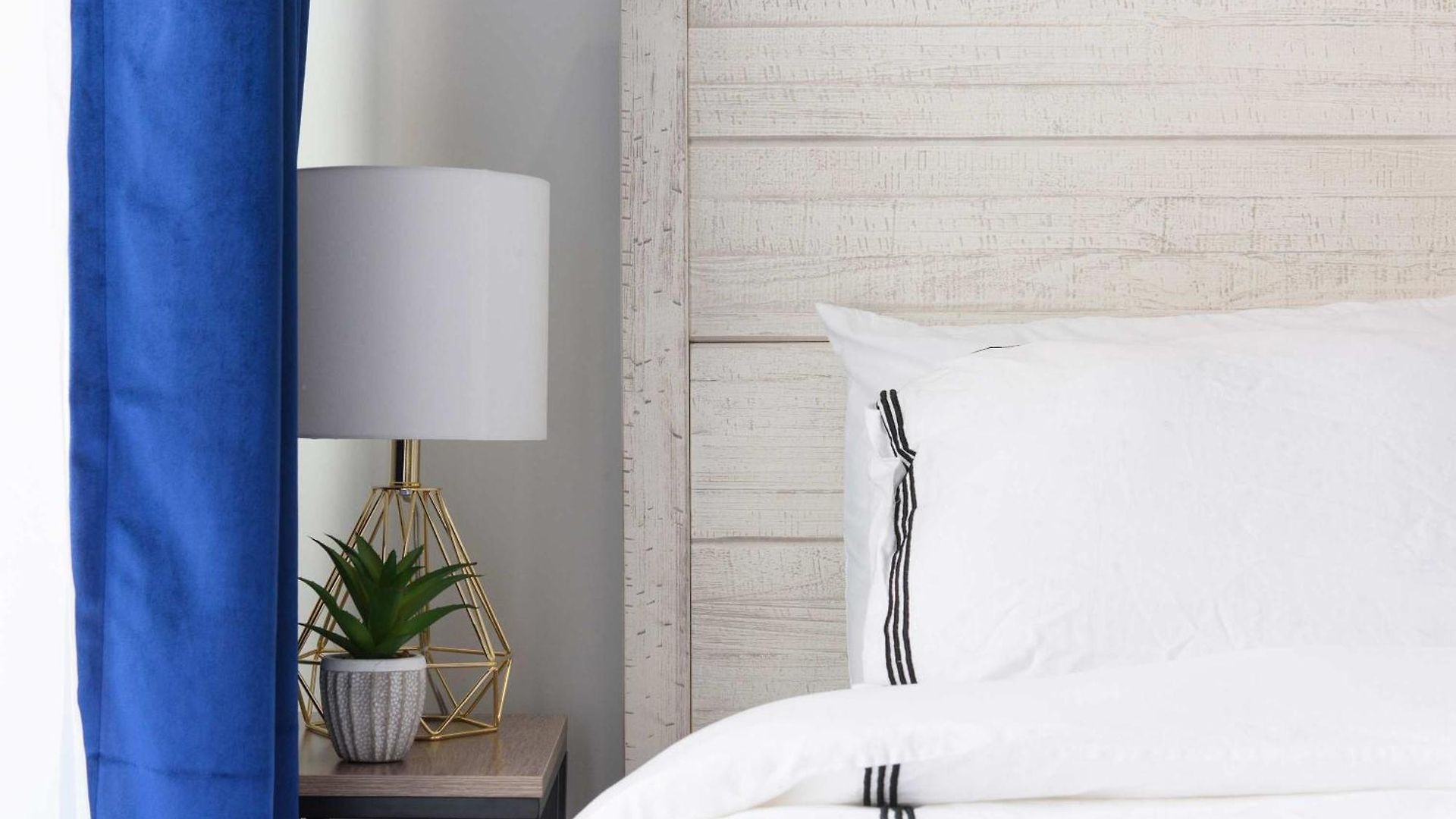 240-15 Luxury Prime Location W&d Apartment New York