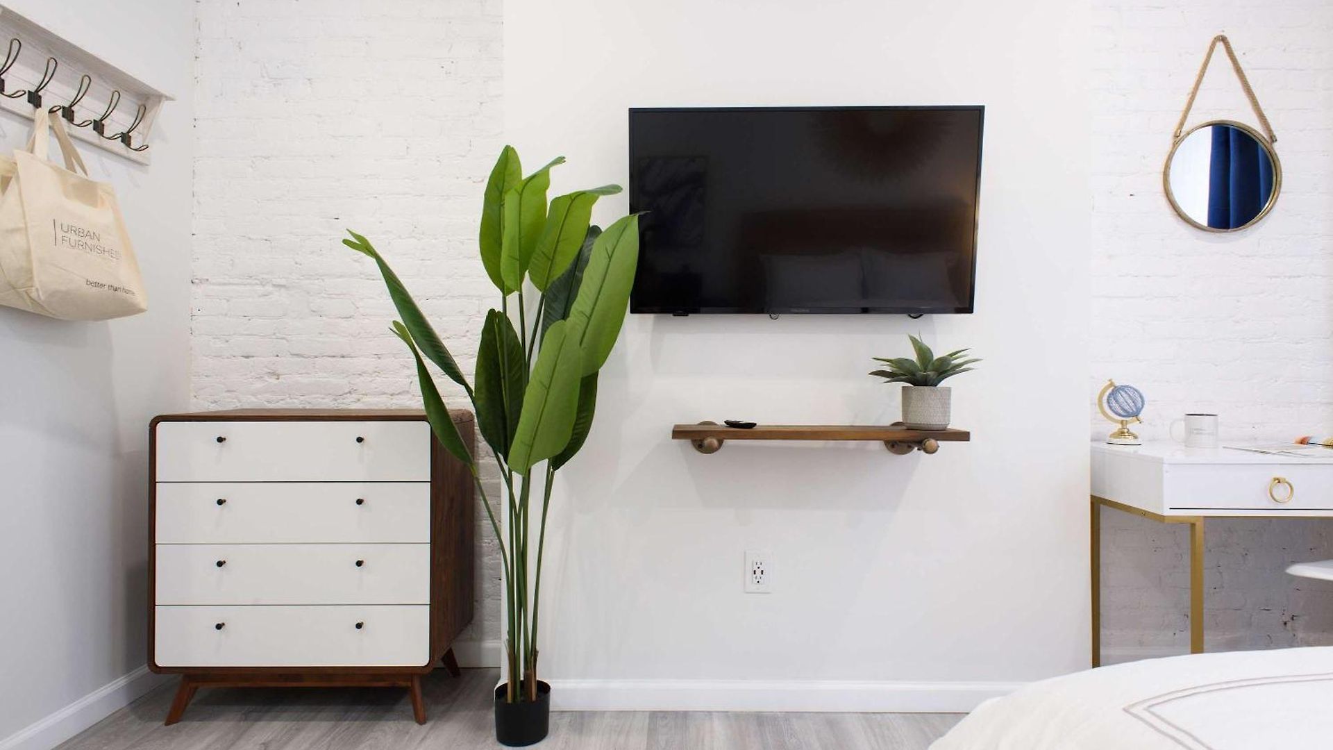 240-12 Brand New Prime Location W&d Apartment New York