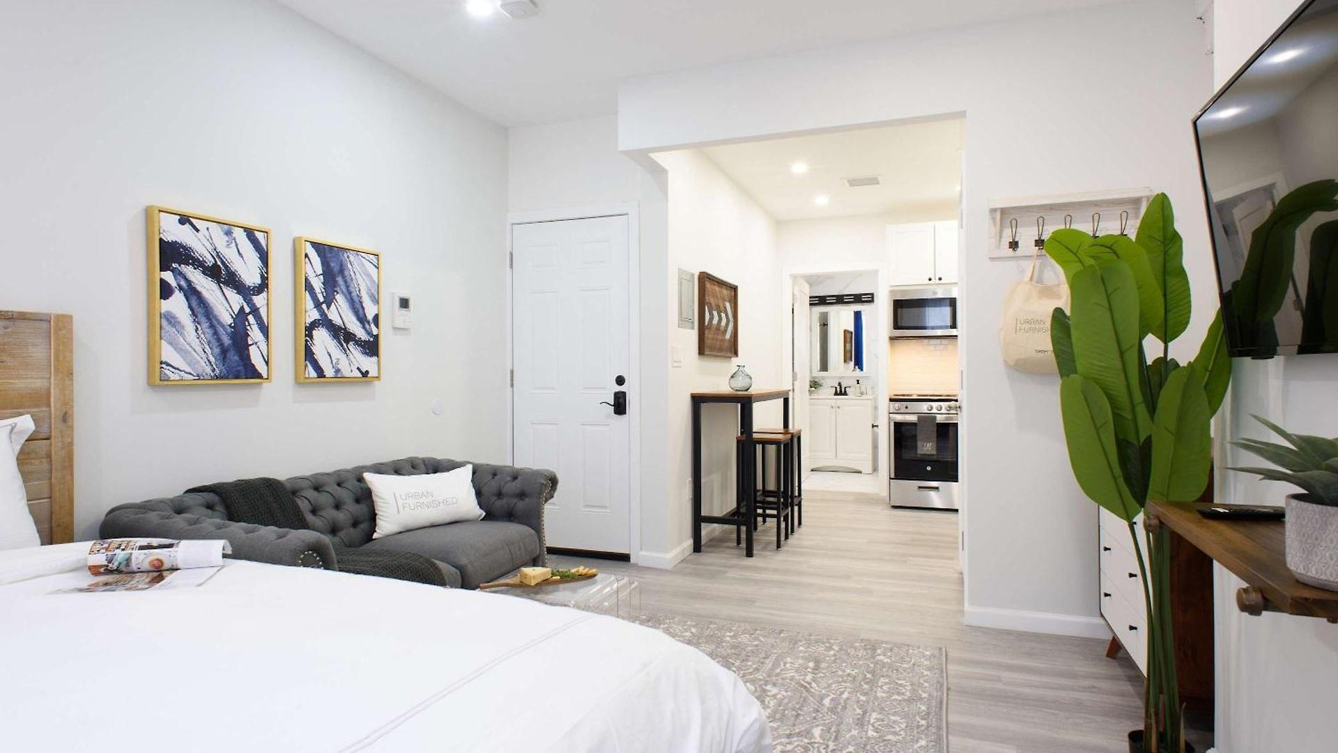 Apartment 240-12 Brand New Prime Location W&d
