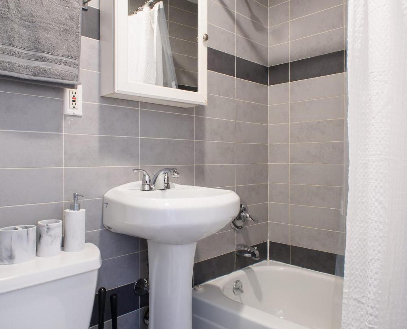 Apartment 69-5d Modern Lower East East 1br Brand New New York