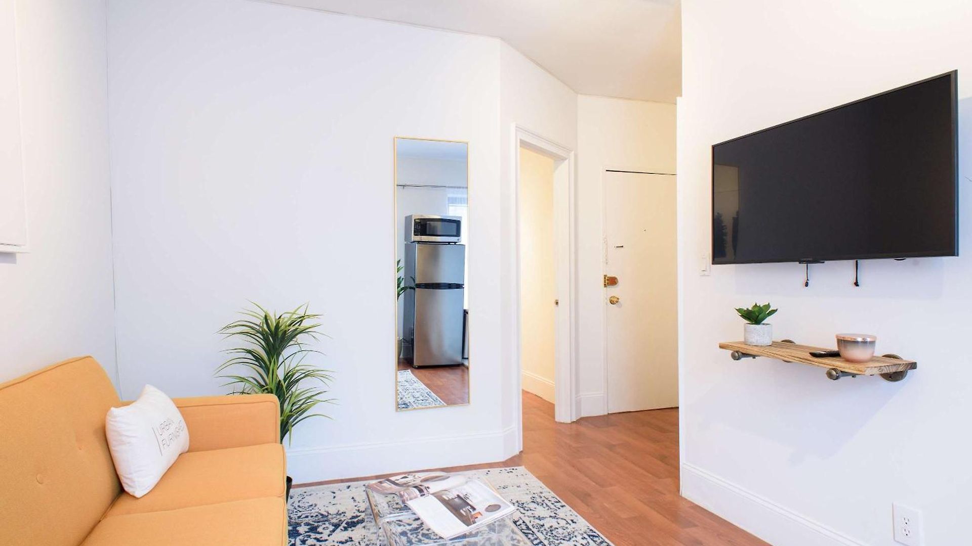 69-5d Modern Lower East East 1br Brand New