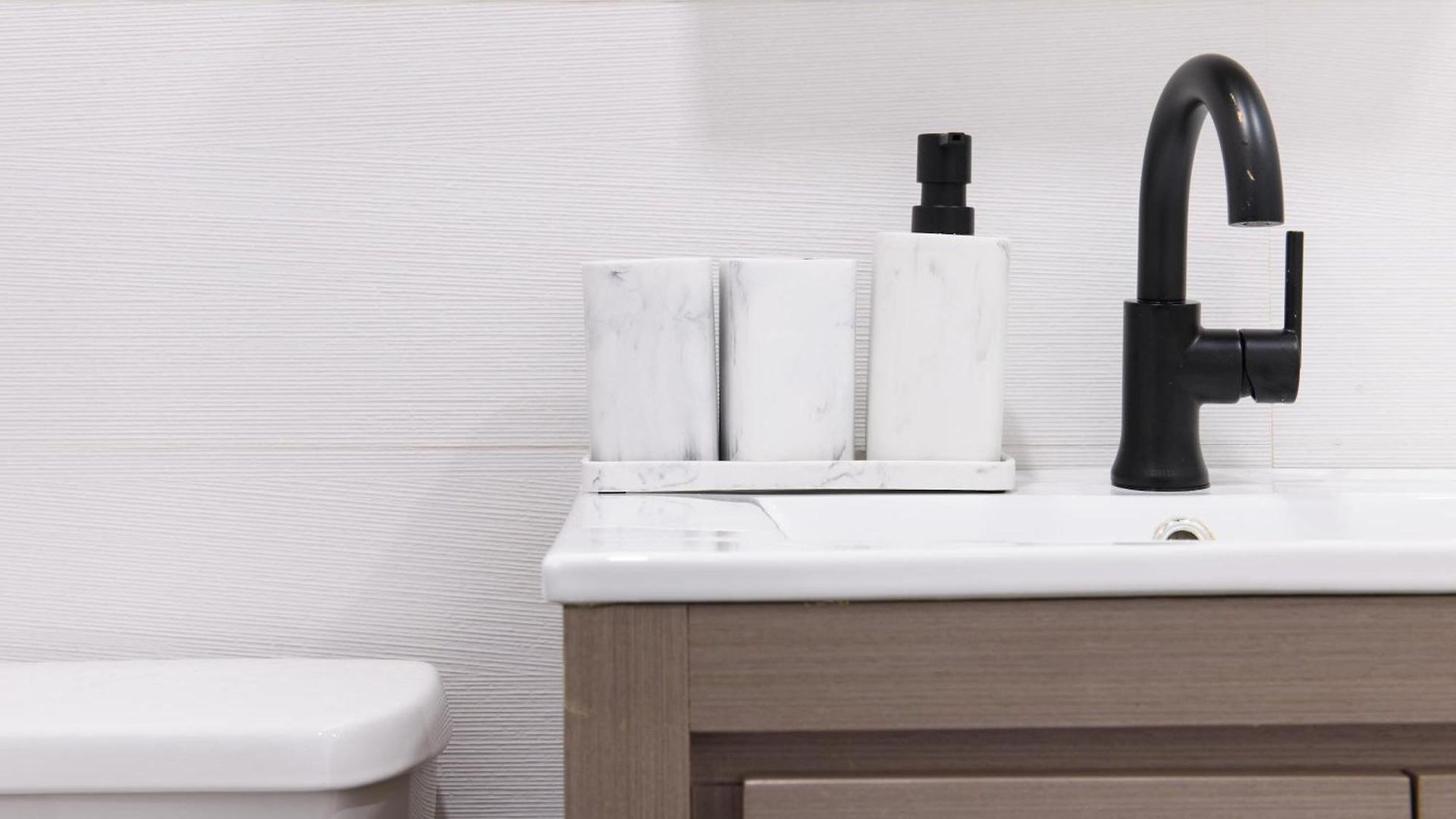 69-3d Prime Lower East East Brand New 1br Apartment *