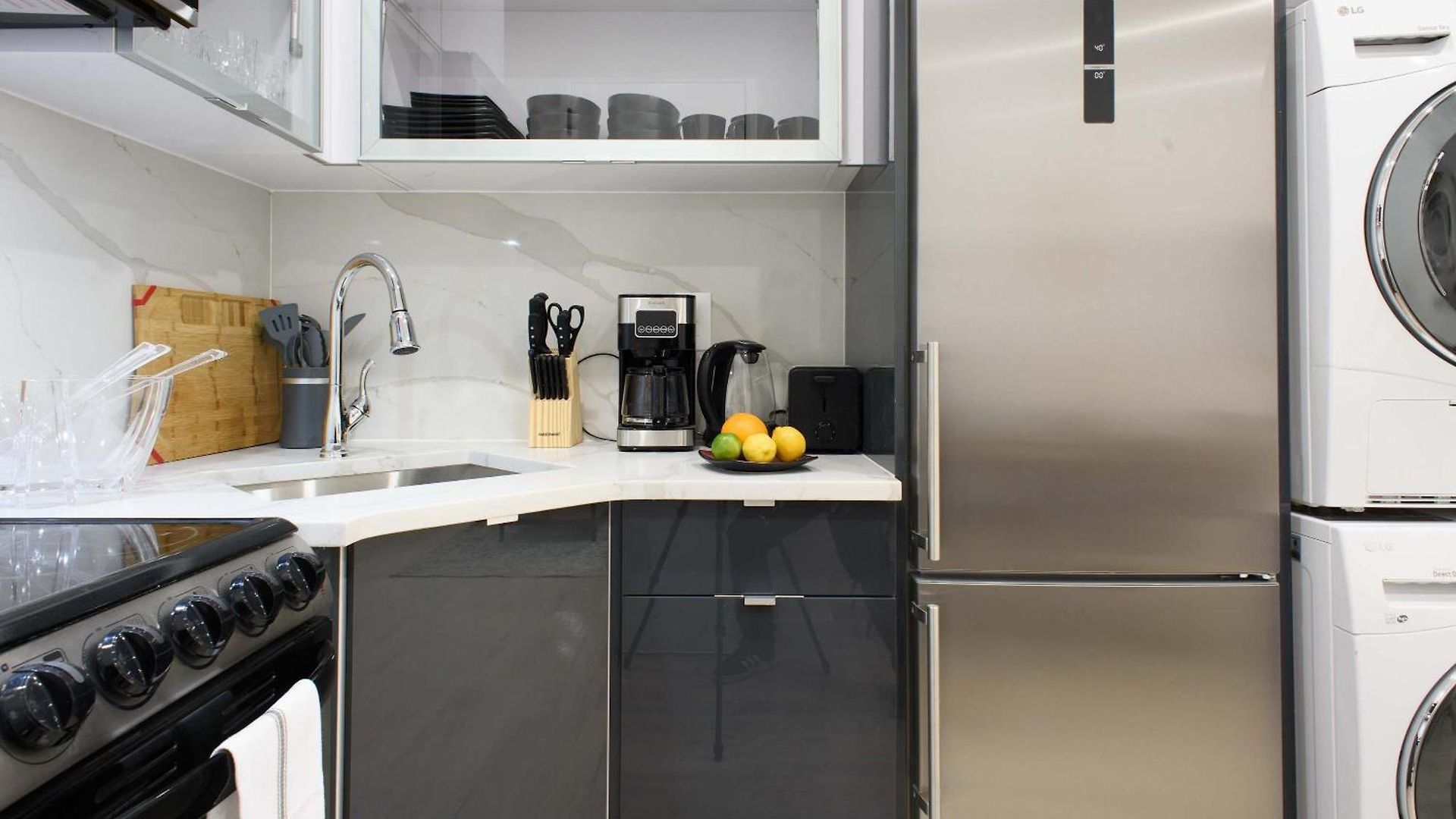 78-1a New Modern 1br W&d Walk To Park