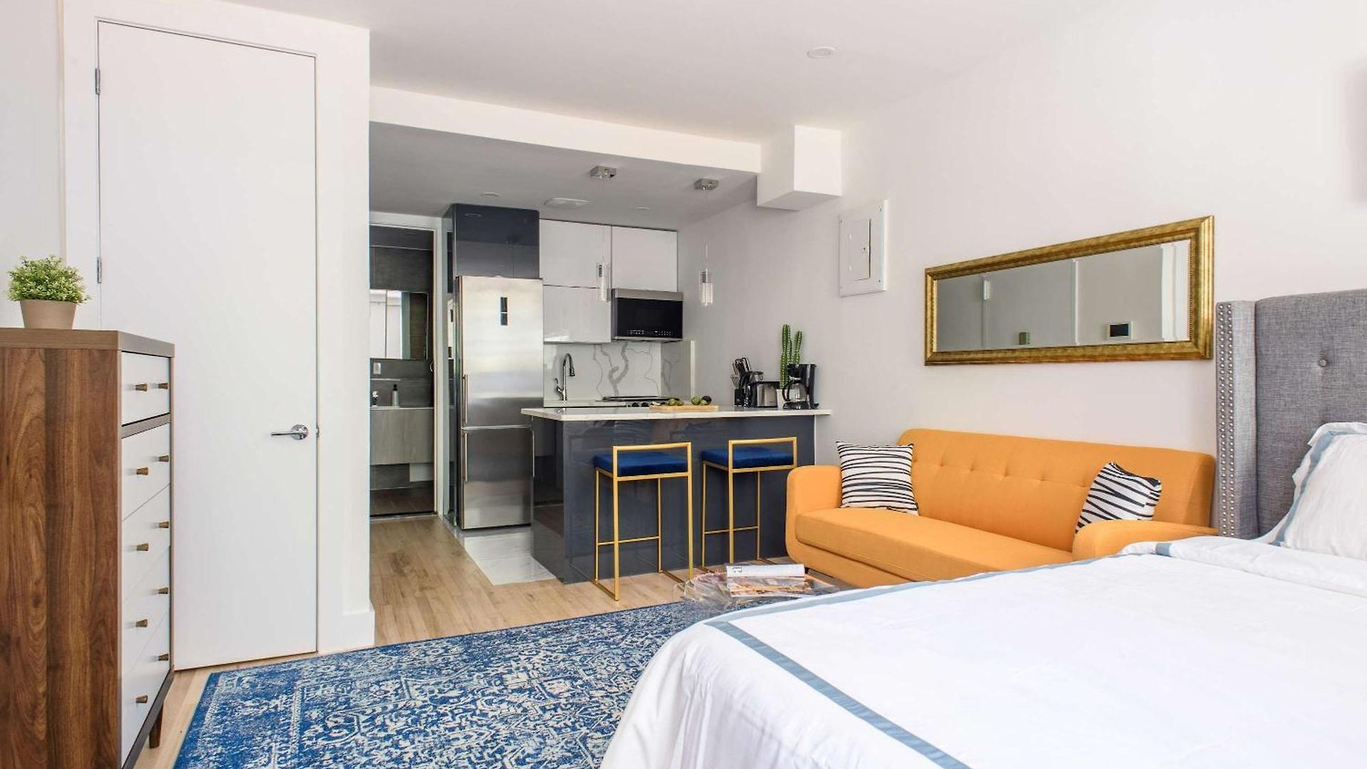 1597-3 Upper East Side W&d In Unit *