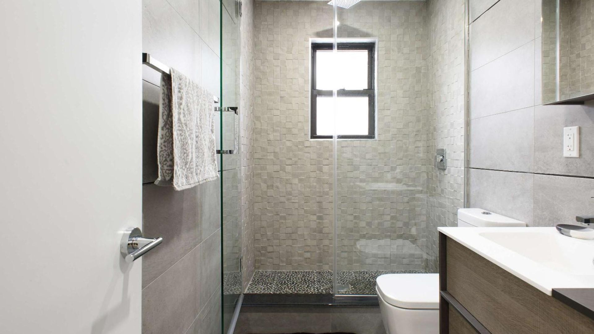 75-5d New Quality 3br Duplex W&d Elevator