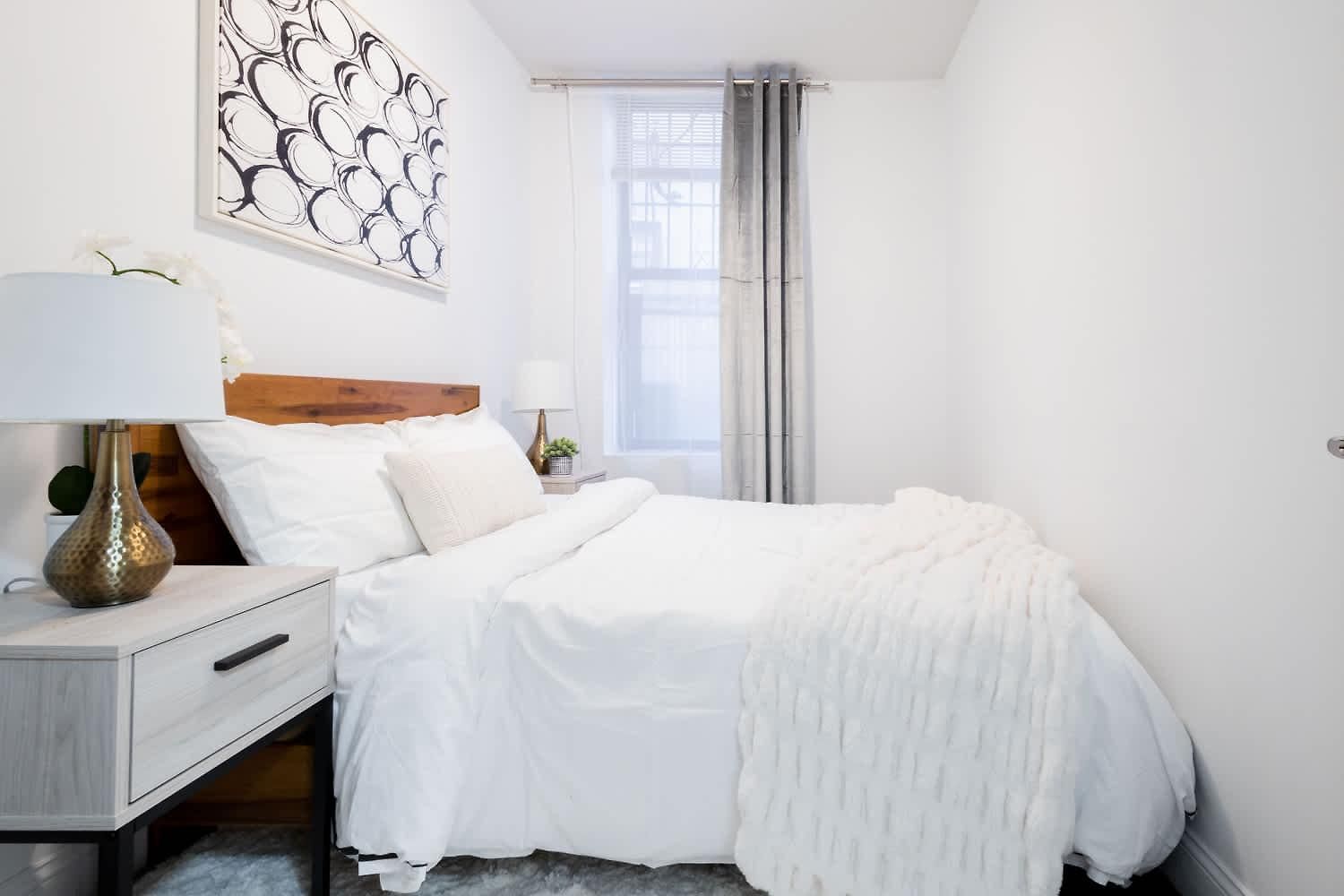 1435-2 3 Bedrooms 2bath W D Ues