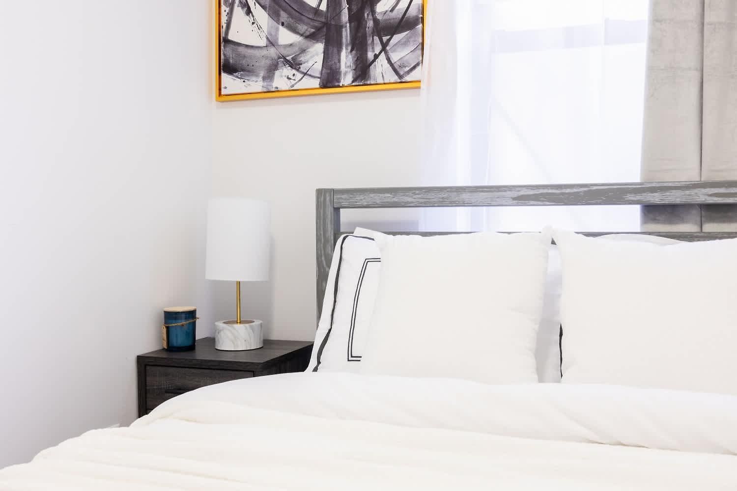 1435-2 3 Bedrooms 2bath W D Ues *