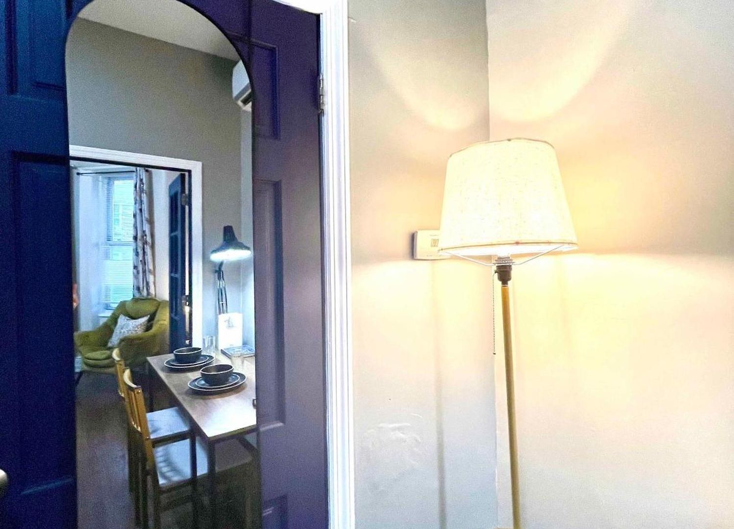Apartment Cozy Staycation - Brooklyn Close To Train Stations