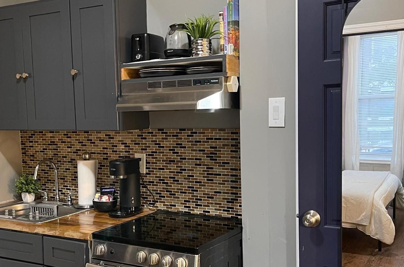 Cozy Staycation - Brooklyn Close To Train Stations Apartment *