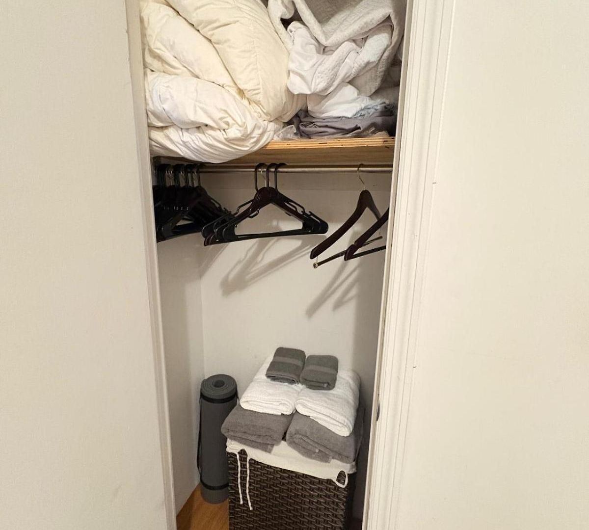 Renovated 1br In East Village Apartment *
