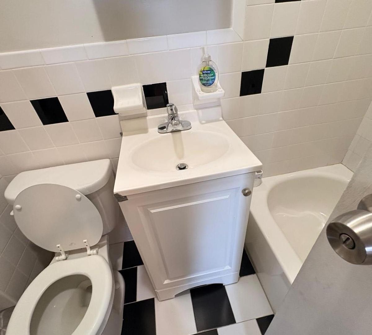 Apartment Renovated 1br In East Village *