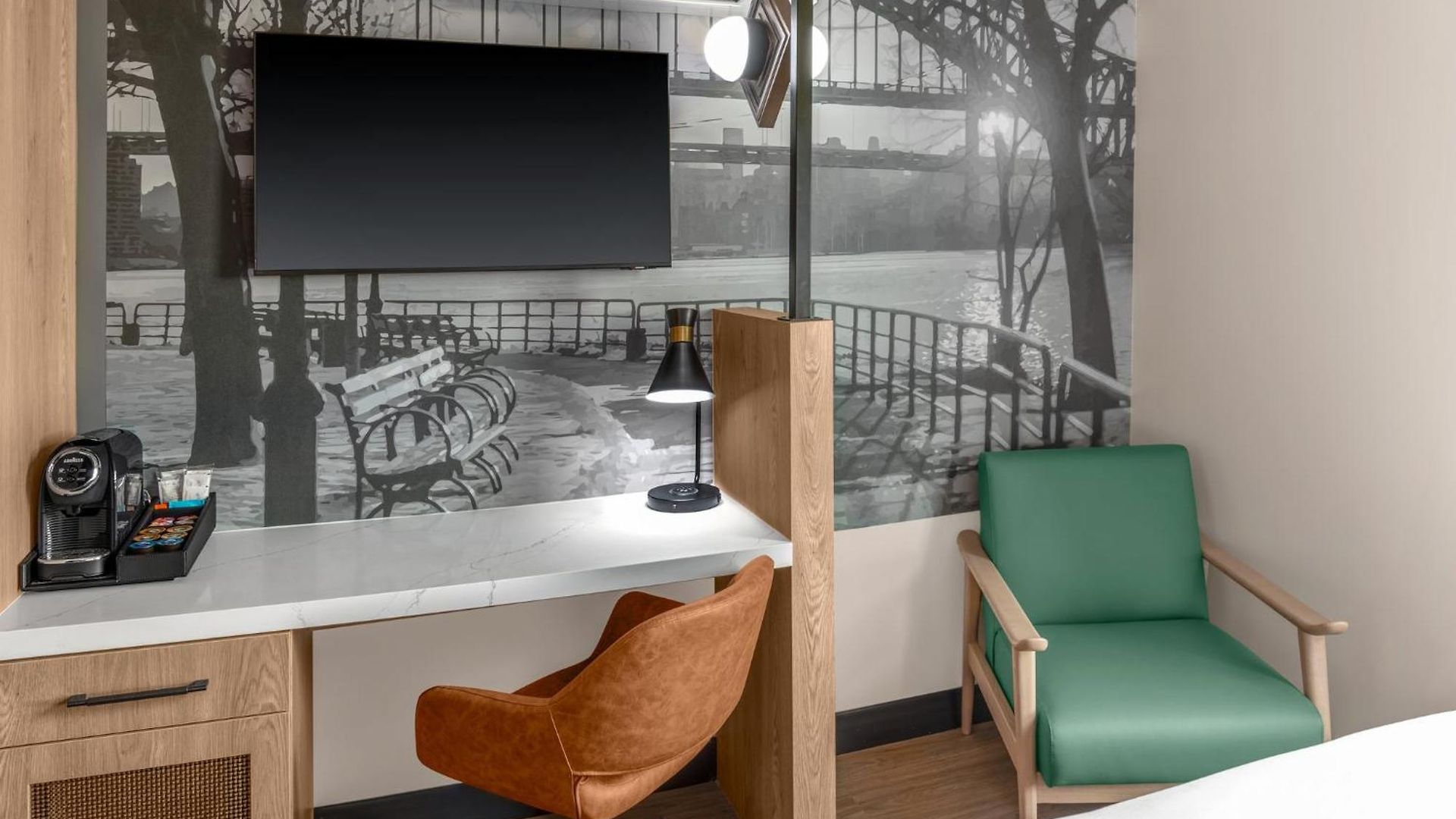 Hotel Voco Astoria By Ihg 3*