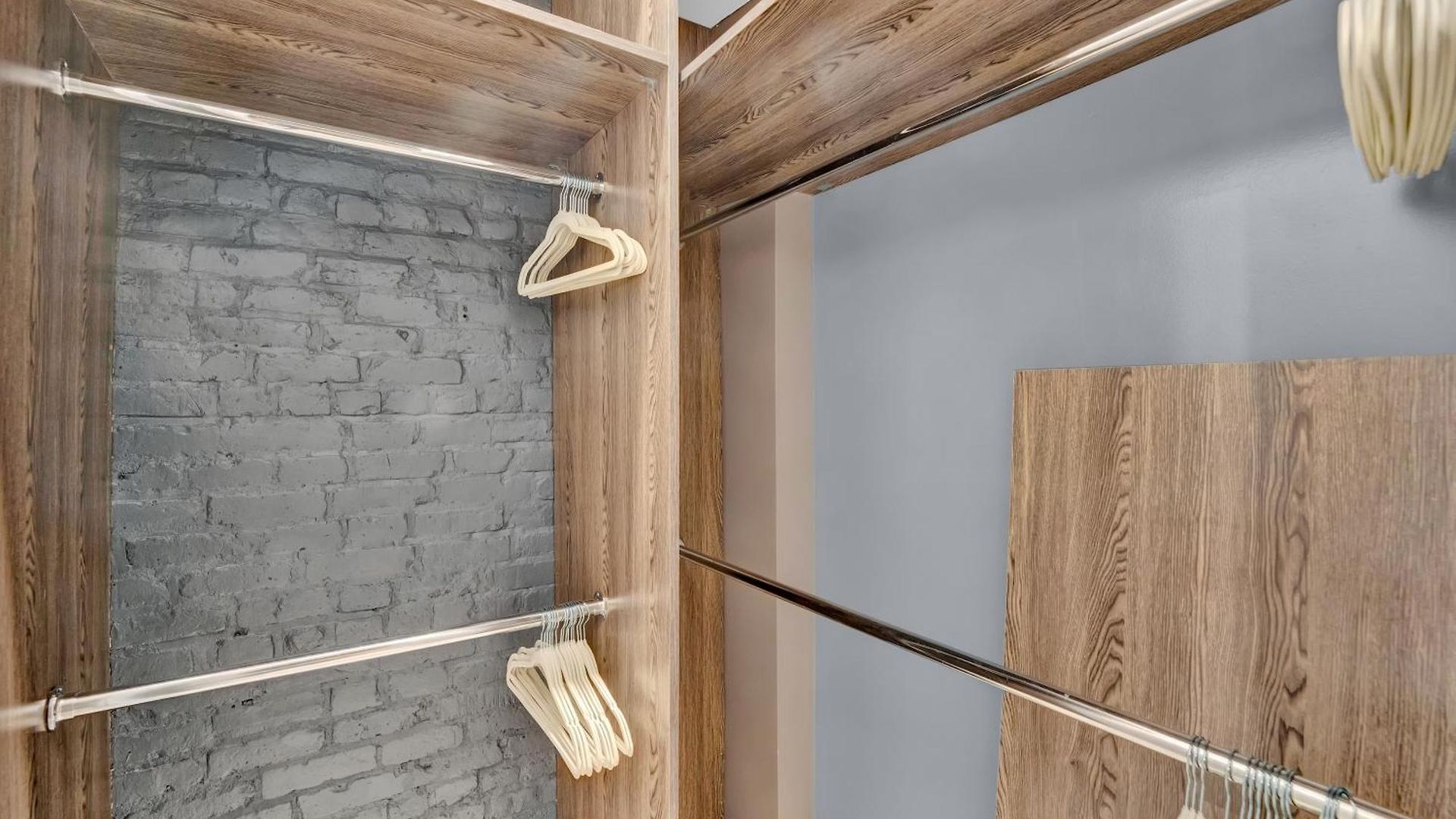 Modern West Village 1br Garden Steps To Subway *