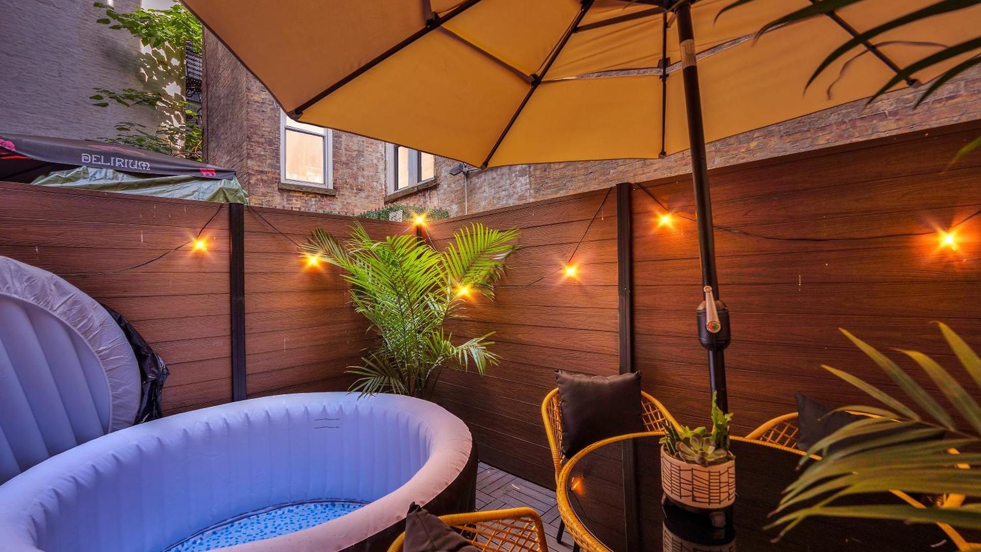 Modern West Village 1br Garden Steps To Subway Apartment