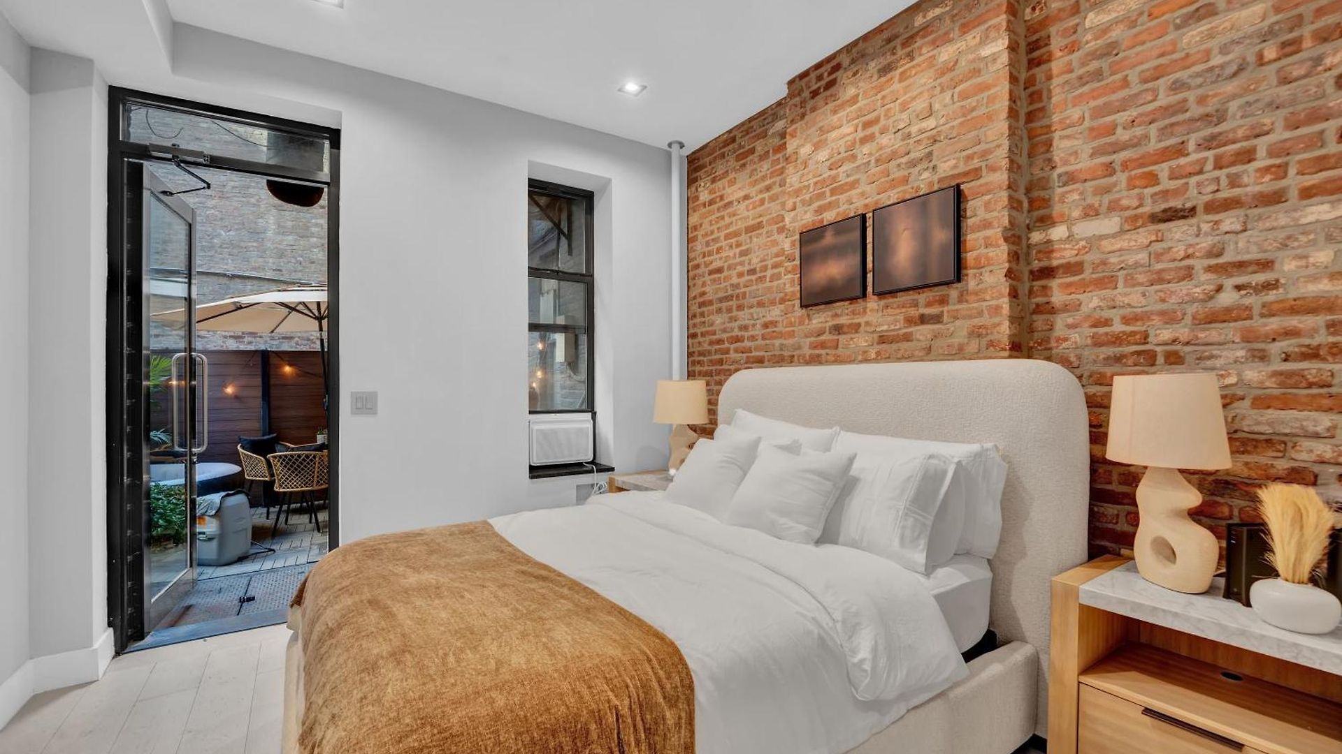 Modern West Village 1br Garden Steps To Subway