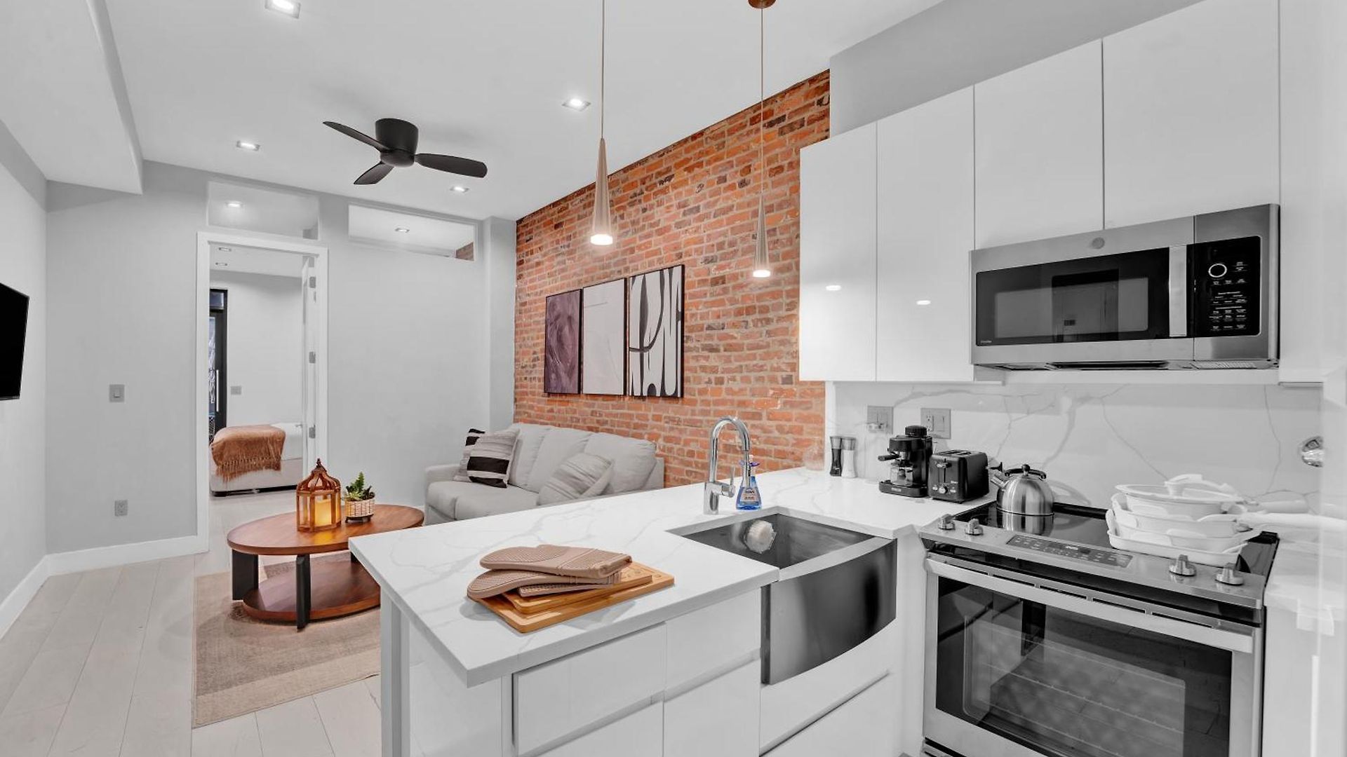 Modern West Village 1br Garden Steps To Subway Apartment New York
