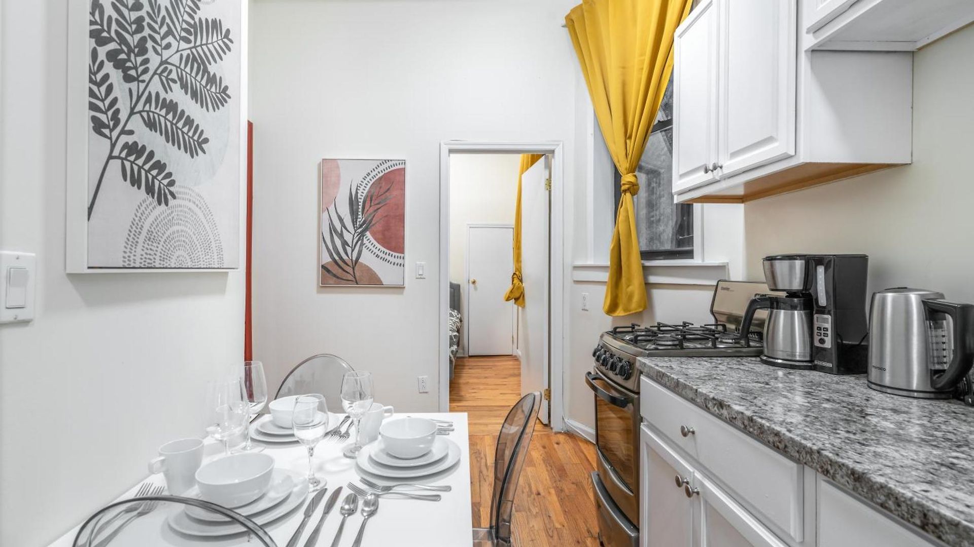 2 Bedroom Hidden Upscale Oasis New York