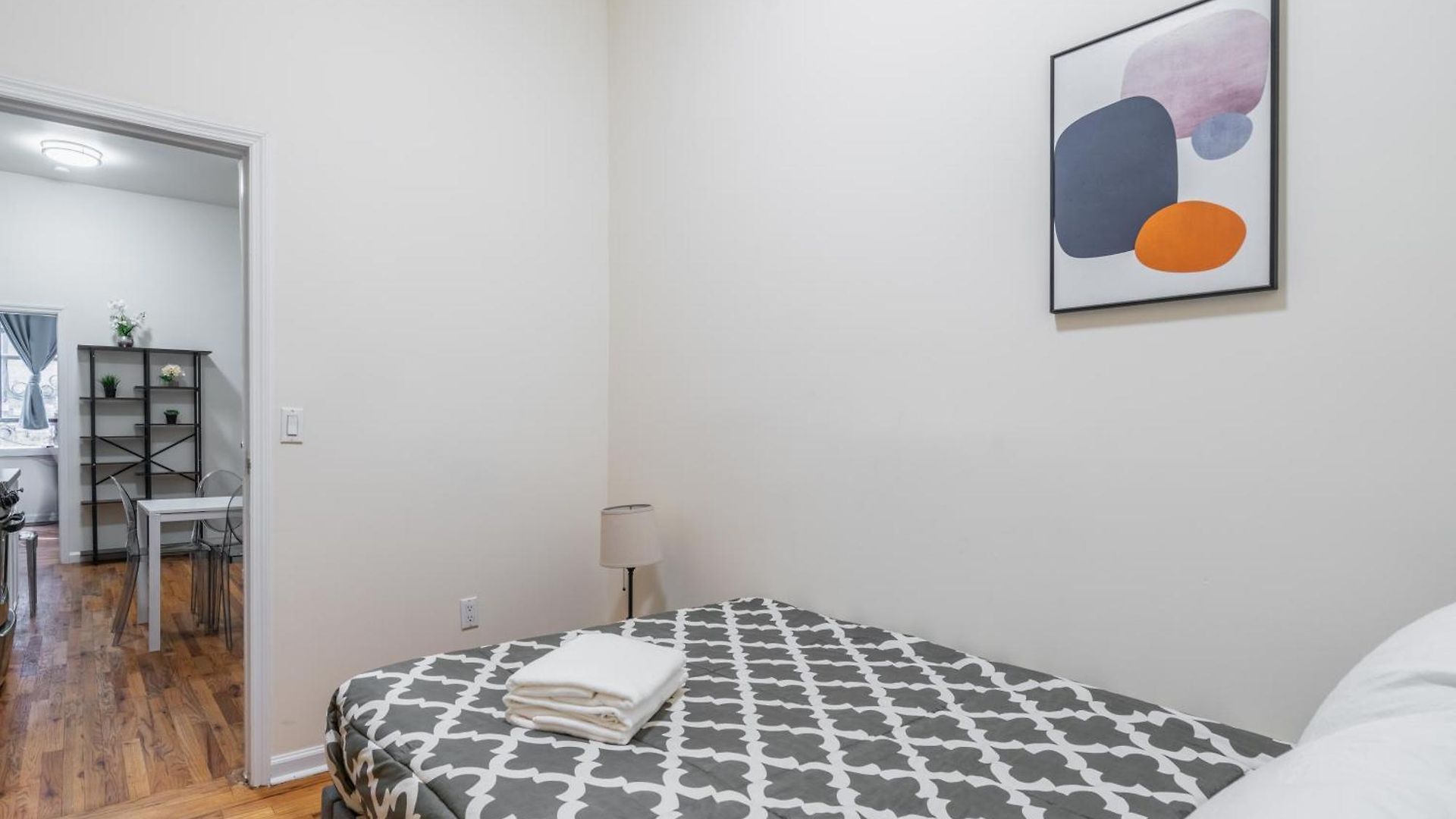 Apartment 2 Bedroom Hidden Upscale Oasis New York