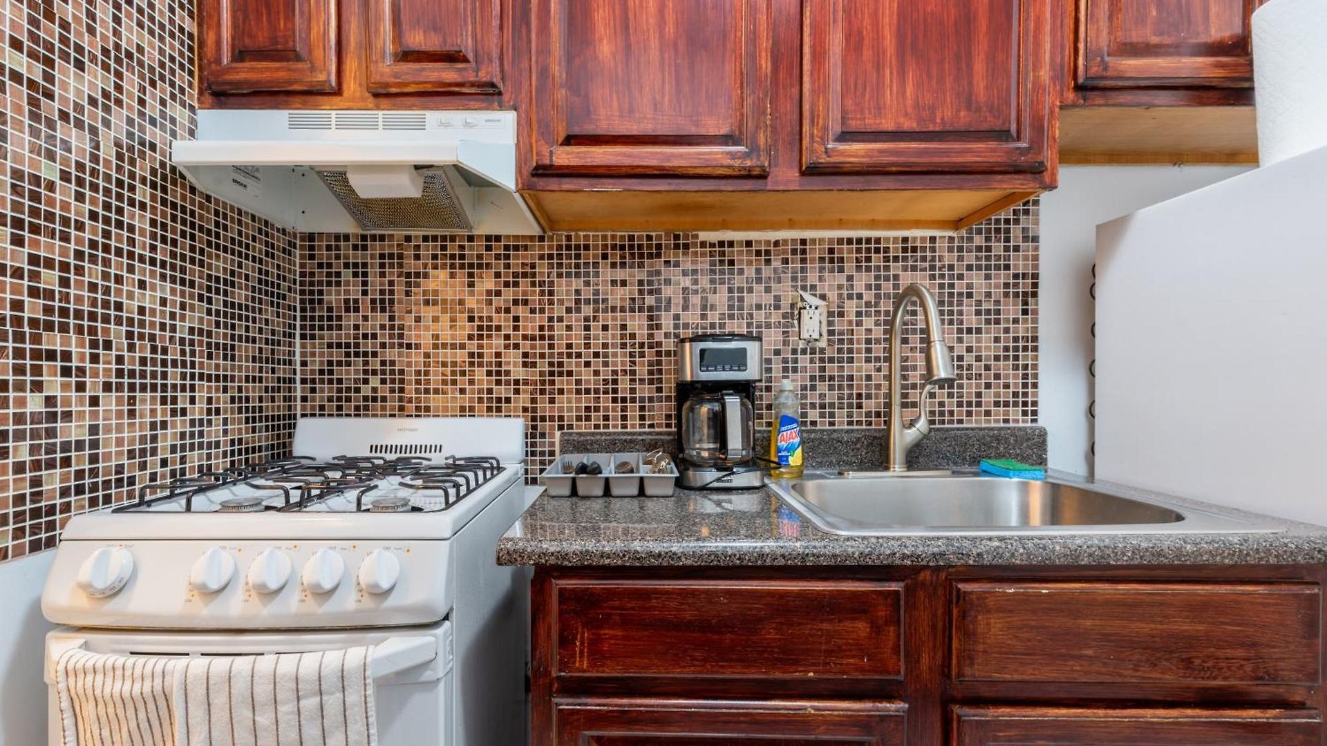 2 Bd Cozy In Manhattan Valley * New York