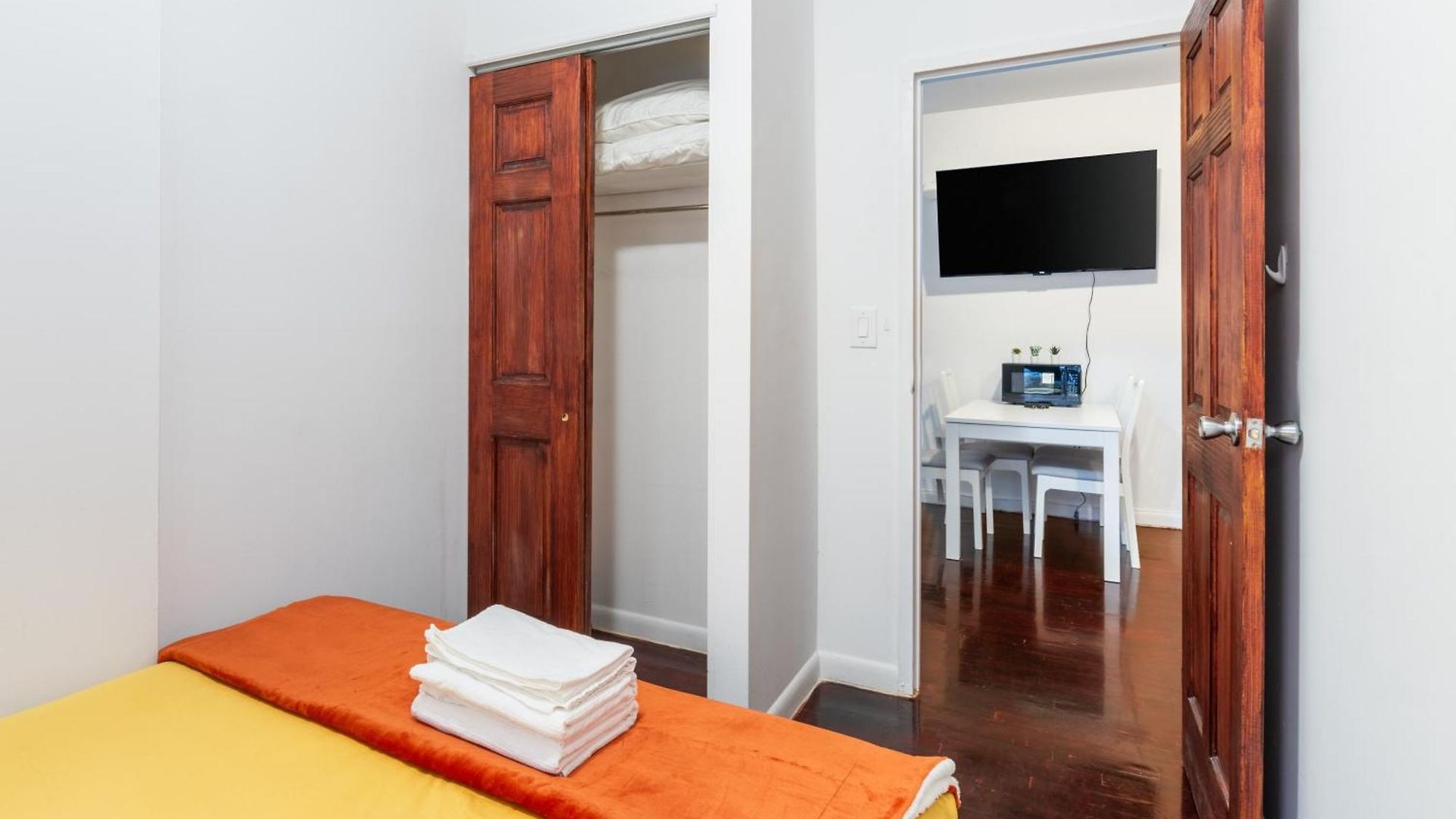 2 Bd Cozy In Manhattan Valley New York
